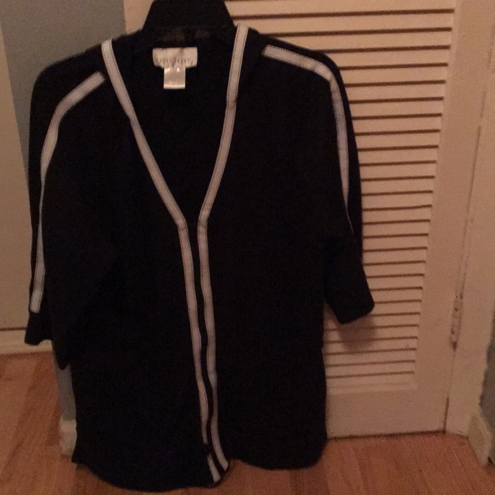 Light sweatshirt